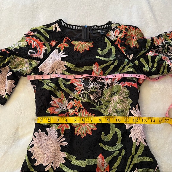 Badgley Mischka Embroidered Floral Cocktail Dress - Picture 6 of 7